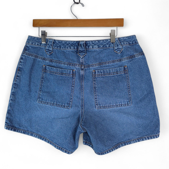 Venezia Jeans Shorts Womens 14 Blue Mid Rise Lace Up Cotton Denim‎ Medium Wash - Picture 2 of 9